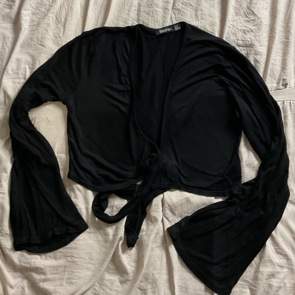 Black Balloon Sleeve Tie-Front Blouse | Boohoo